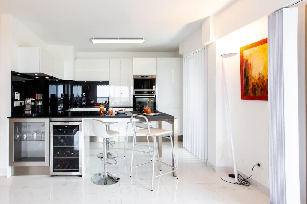 Aparthotel Riviera - La Terrasse De Clairefontaine - Fabron นีซ ภายนอก รูปภาพ